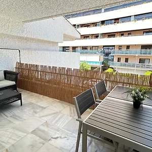  Appartement Center New And Luxurious On The Beach 627